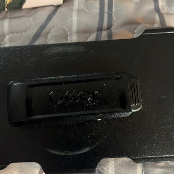 iPhone 13 Pro Max cases - Picture 8 of 8